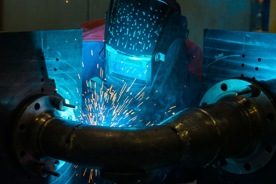 Qrometal Casting & Machinery liderazgo en soluciones industriales metálicas servicios de fundición de alta calidad, maquinado de precisión y pailería industrial en Querétaro y alrededores